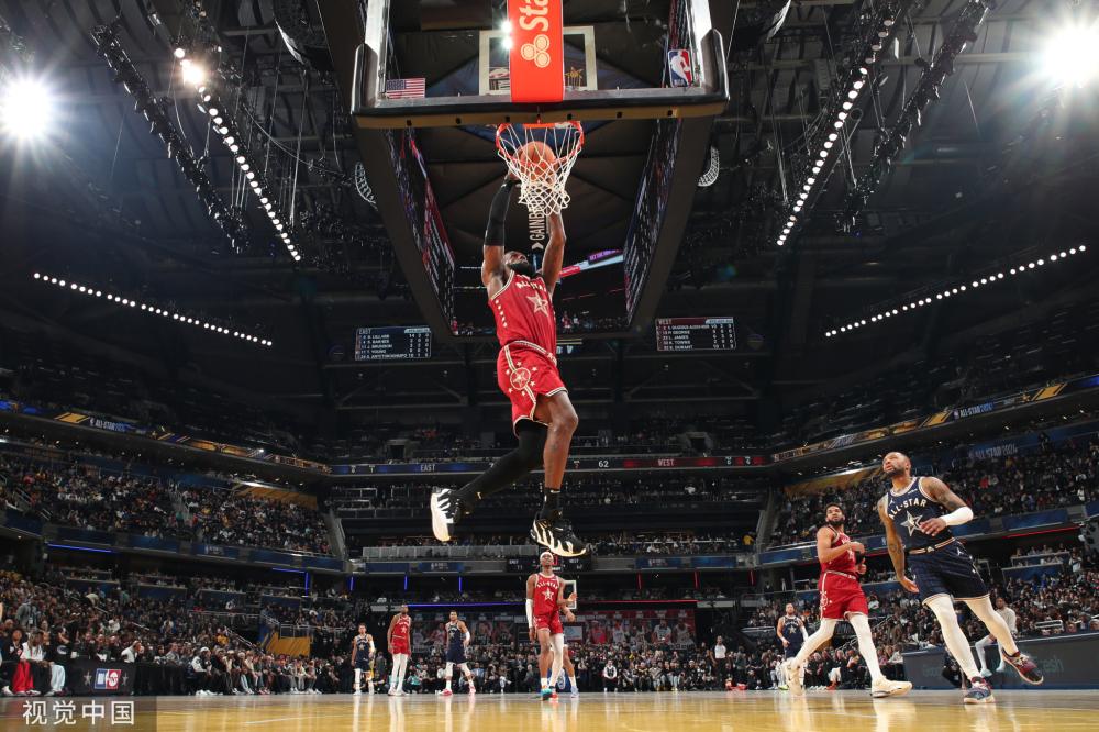 伊万作为曾 伊万作为曾