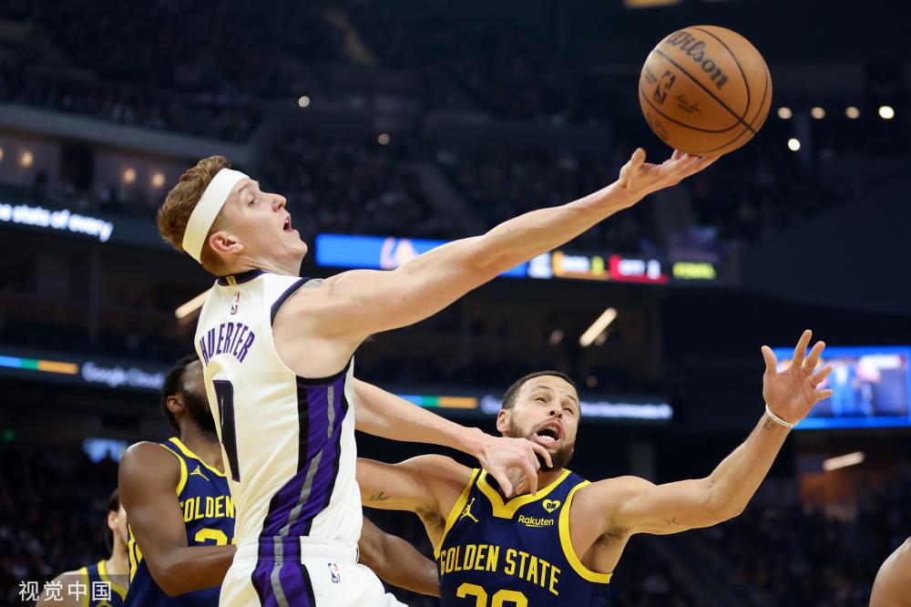 洛特在荷甲 洛特在荷甲