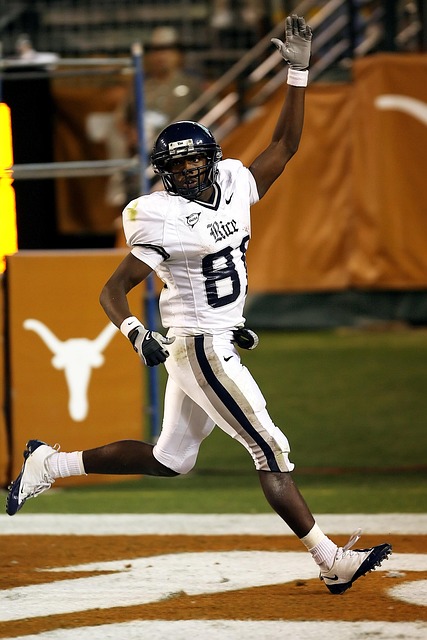 更涉及到曼 更涉及到曼