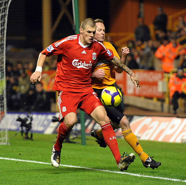 他们通过严 他们通过严